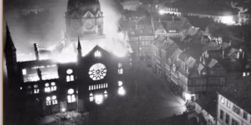 Fakkeltog og markering av Novemberpogromene\/Krystallnatten