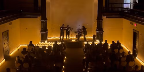  Candlelight: Christmas Carols on Strings