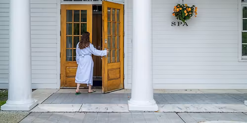 Floating Sound Baths at The Spa
