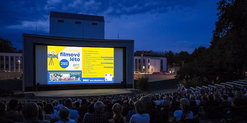 Kino na slepo - titul bude p\u0159ekvapen\u00ed | Letn\u00ed kino na Amfi