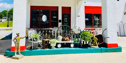 Warehouse 71 Spring Junk Market