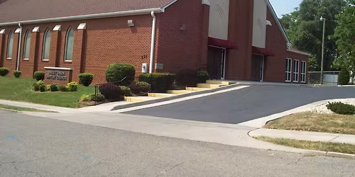 Food Pantry & Clothes Closet Open