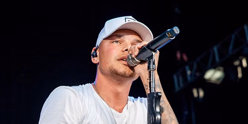 Kane Brown with Mackenzie Carpenter