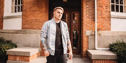 Christian Lombardo Live Acoustic @ Manhattan's!