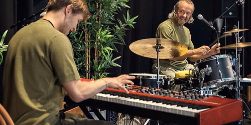 New Orleans Jazz Cafe med Supercharger Duo !!