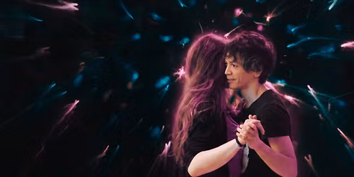 Microdancing in Brussels: a dance event for small movements and big presence