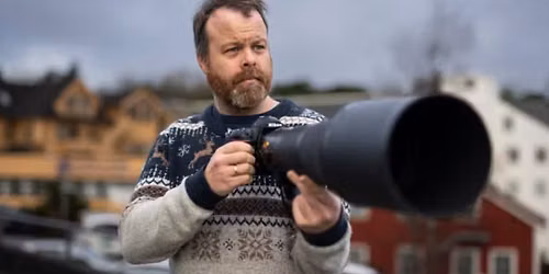 Fra Lyngdal til verden - gjennom linsa. Fotoforedrag med Trond Westby