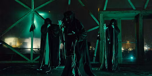 Ra'lu - n\u00e5r sl\u00f8ret mellem verdener sv\u00e6kkes