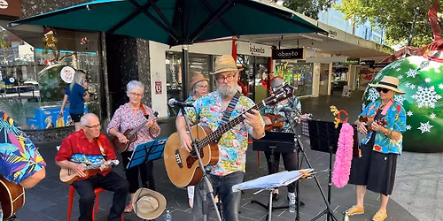 Christmas Jams in the Mall feat: The Eclectic Ukulectix