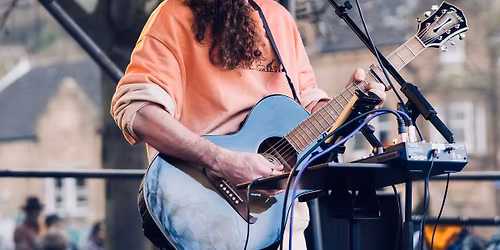 Live Music with Timothy Hoad