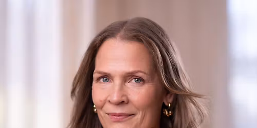 F\u00c5 BILLETTER: \u00c5sne Seierstad: Ufred. Russland fra innsiden