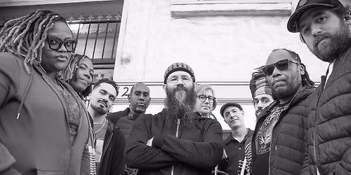 Groundation + Rawb \u00b7 La Cartonnerie