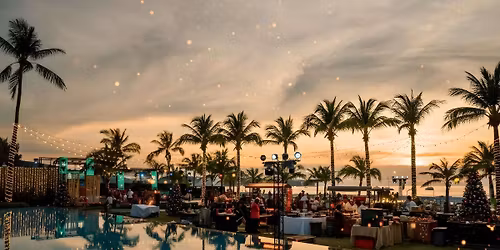 Christmas Beach Market