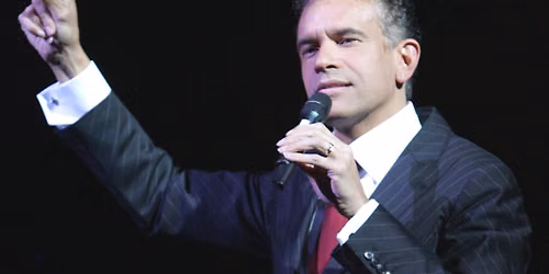 Brian Stokes Mitchell