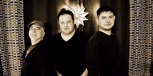 Alternate Crossing Live at Bentztown