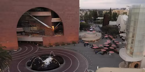 Parking Harry Potter and The Cursed Child - Costa Mesa