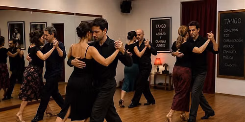 Learn Argentine tango in 8 Thursdays - no partner, no experience needed.