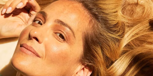 Natassa Bofiliou, Manolis Famellos in \u0394\u03b7\u03bc\u03bf\u03c4\u03b9\u03ba\u03ae \u0395\u03bd\u03cc\u03c4\u03b7\u03c4\u03b1 \u0398\u03b5\u03c3\u03b1\u03bb\u03bf\u03bd\u03af\u03ba\u03b7\u03c2