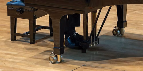 Max Walsh (piano)