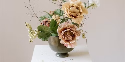 Ikebana (floral arrangement) Meditation