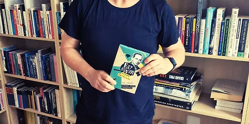 K\u00d6NYVBEMUTAT\u00d3 A MOZIBAN: Prieger Zsolt: Egy \u00e9vem Szerb Antallal