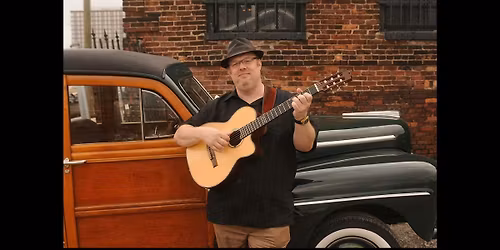 Richard Smith at the 443 Social Club