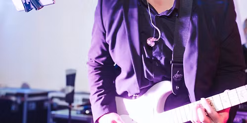 Live Music: Patrick Woolam