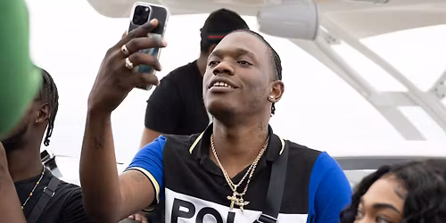 Parking Valiant - Raheem Bowes