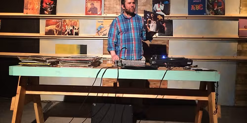 The DJ Who Gave Too Much Information av PME-ART