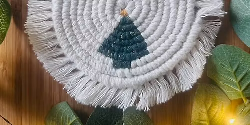Macrame Christmas coaster workshop 