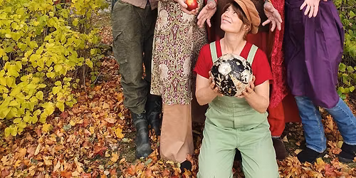 \ud83c\udf42 Magiska Tr\u00e4dg\u00e5rden - baserad p\u00e5 Elsa Beskow \ud83c\udf42