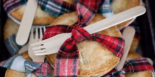 Create Pretty Things Crop- It's a Flannel Friendsgiving!