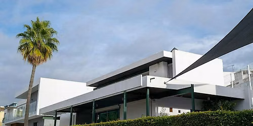 Modernist Heritage of architect Manuel G. da Costa - Guided Tour (2h)