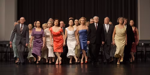 Stage de danse-th\u00e9\u00e2tre Kontakthof de Pina Bausch