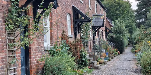 Styal Village AFTERNOON Trailing Session - Mantrailing