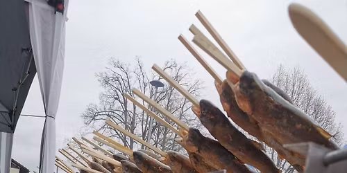 Karfreitag Steckerlfischgrillen