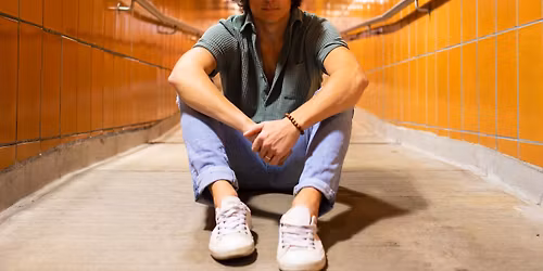 Kevin Farris at Hey Nonny!