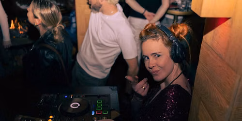 Dj Aurora | Cathedral