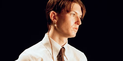 Gus Dapperton