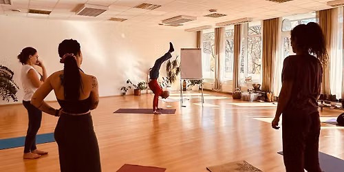 Workshop: Stoj na ruk\u00e1ch \u2013 organick\u00e1 cesta k rovnov\u00e1he