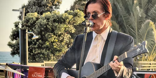 Bowie Request show - Acoustic and Electronic. Julian Shah-Tayler LIVE