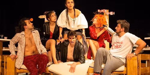 ,,НЕ СЕ ОБЛИЧАЙ ЗА ВЕЧЕРЯ''  от Марк Камолети