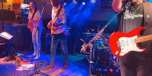 Decades@Gippers this Friday!