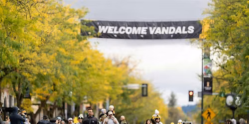 Homecoming Parade 2026: Future Vandals Sign Up