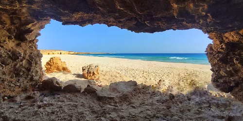 تخييم 3 أيام /2 ليلة على"شاطئ الكهوف" بمرسى مطروح الجمعة 4 سبتمبر.. هتشوف معانا مطروح بشكل مختلف  ❤️