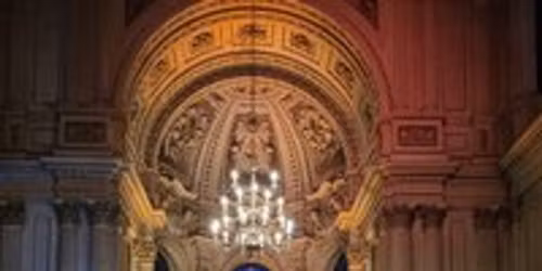 Faur\u00e9 Requiem by Candlelight