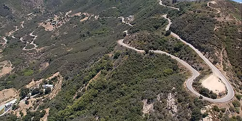Drive & Dine: Calabasas to the Old Place via The Snake