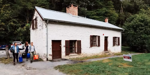 Lockhouse Stay + Hike - Swains Lock to Olmsted Island (5.8 miles)