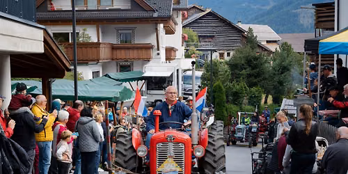 14. Traktoren- und Oldtimertreffen