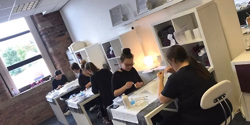Free Nail Art Course